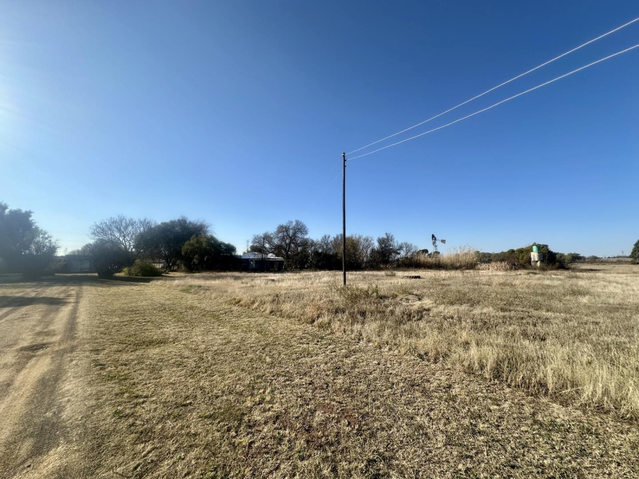9 Bedroom Property for Sale in Bloemspruit Free State